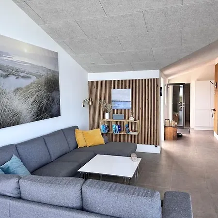 Holiday home Fantastisk Havudsigt Og Udespa *
